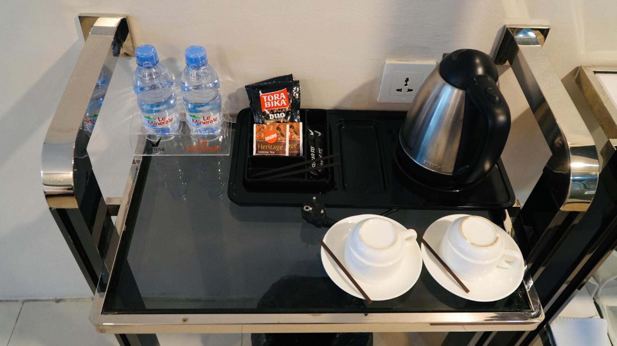 Verse Hotel Cirebon Εξωτερικό φωτογραφία